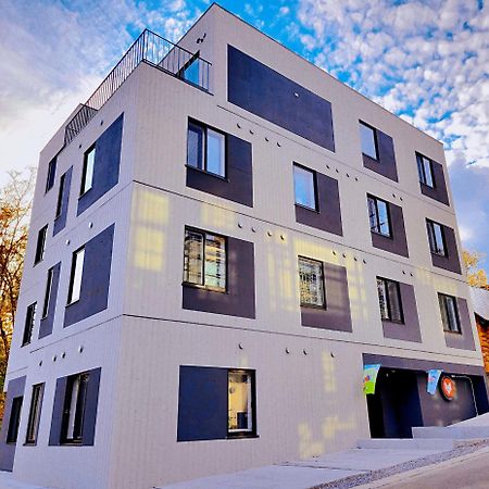 كوتشان Q Fox Gmg Hotel المظهر الخارجي الصورة